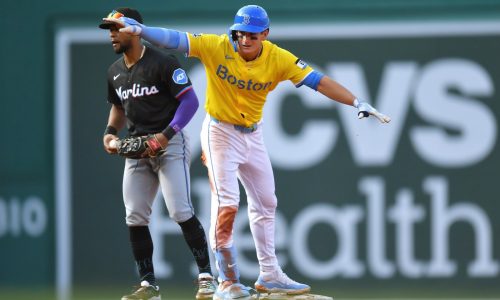 Red Sox reel in series victory with 7-5 win over Marlins