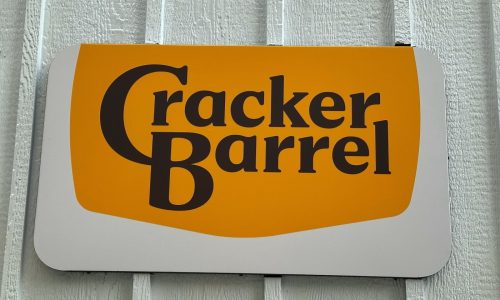 Ticker: Trump says he’ll keep extending TikTok shutdown deadline; Cracker Barrel unveils a new logo