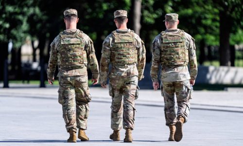 Trump threatens to expand military crackdown to Chicago