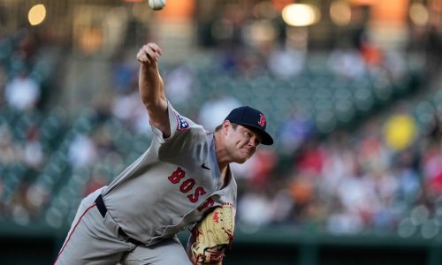 Crucial Red Sox win over Orioles dampened by Richard Fitts’ injury