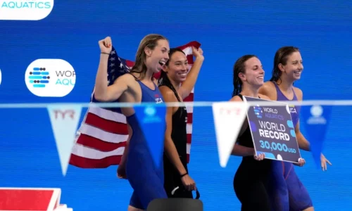 Americans Finish Strong With Women’s Medley Relay World Record in Swim Worlds to Top Medal Tables