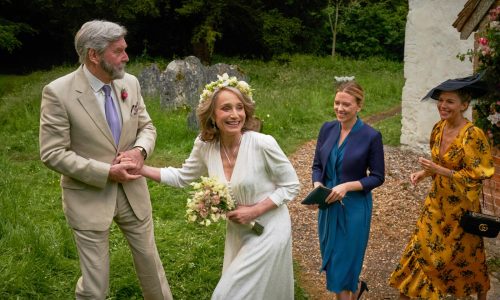 ‘My Mother’s Wedding’ a mirror to Kristin Scott Thomas