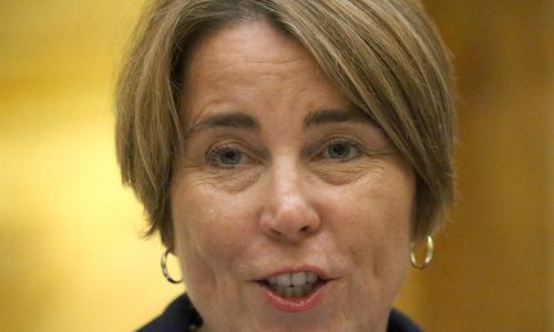 Editorial: Healey a coward for failing to thank Trump