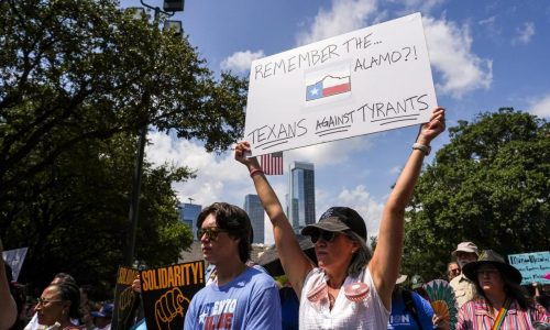 What to know about redistricting fights as Texas Democrats return and California starts work