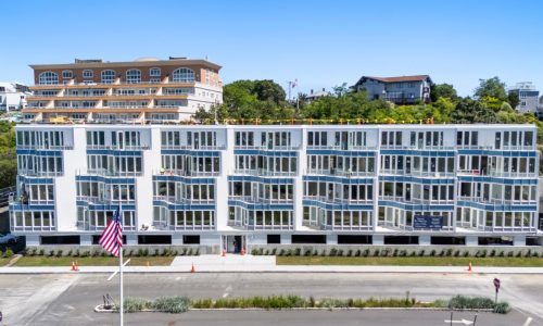 Home showcase: Hull penthouse condo overlooks beach