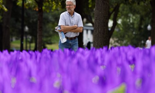 Boston remembers those lost on International Overdose Awareness Day (Photos)