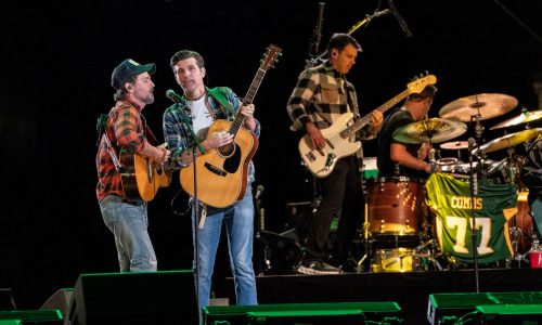 Concert review: The Avett Brothers rock up the folk at the State Fair Grandstand