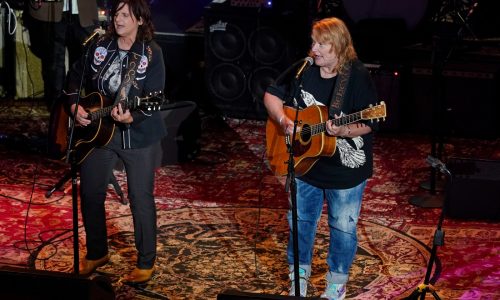 Concert review: Indigo Girls and Melissa Etheridge rev up the State Fair Grandstand