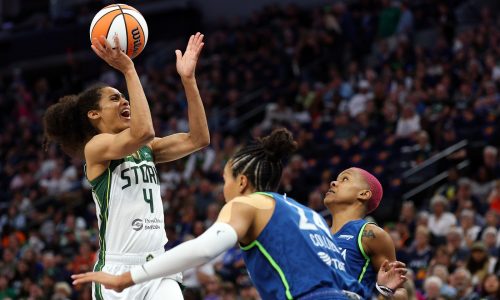Seattle blitzes Lynx with 60-point second half