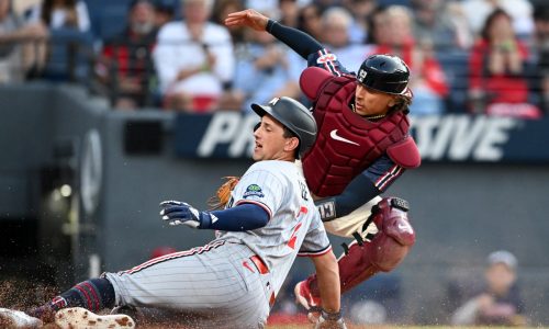 Twins kick off new era of opportunity with loss to Guardians