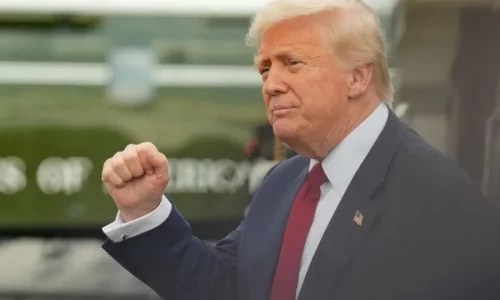 Trump Says Americans Could Get Dividends From Tariff Revenues