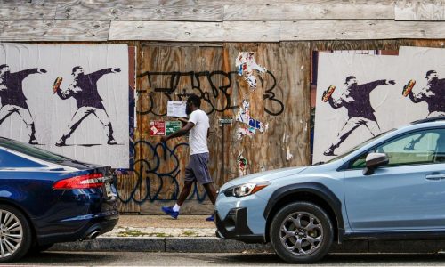 DC Man seen throwing sandwich at agent charged with misdemeanor after grand jury declines indictment