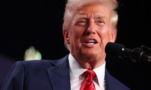 Crypto helps fuel $274M Trump war chest