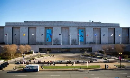 White House Orders Review of Smithsonian Exhibits Ahead of Nation’s 250th Birthday