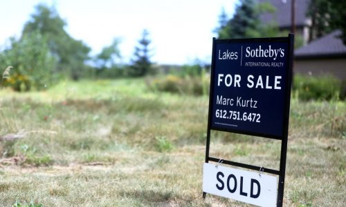 Kathy Cargill selling several Duluth properties on Park Point