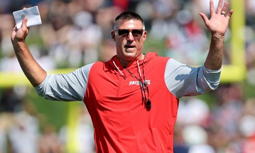 Mike Vrabel won’t address possibility of Terry McLaurin, Micah Parsons being Patriots trade candidates
