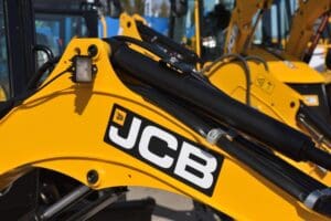 Business secretary to meet JCB chief over US tariff chaos