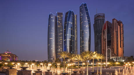 Russia and UAE agree major business deal – Kommersant