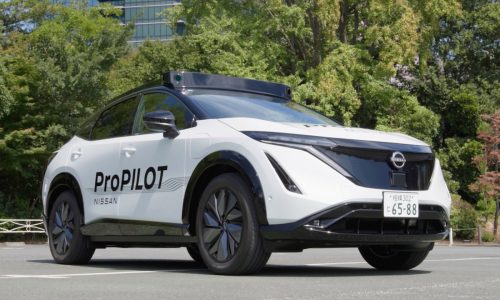 Ticker: Nissan demos self-driving car; Pfizer back into obesity treatments