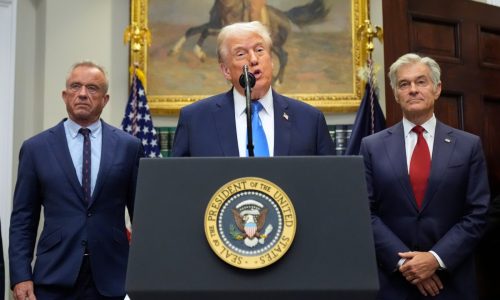 Trump connects Tylenol, vaccines and autism