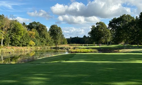 Tee Thursday: Let yourself fall for Autumn golf