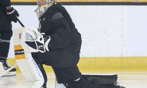 Bruins fall to Flyers, 3-2, in shootout