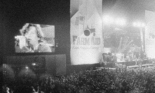 Willie Nelson and Neil Young highlight 40th Farm Aid concert