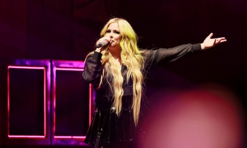 Avril Lavigne debuts Pinot Noir with Banshee Wines: Is it worth the hype?
