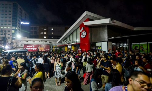 Strong earthquake in central Philippines kills at least 6 people and damages houses and buildings