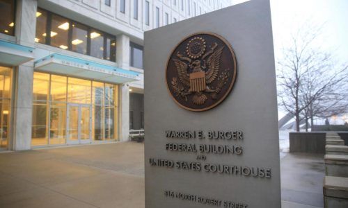 Minnesota man pleads guilty to attempting to join Islamic State group