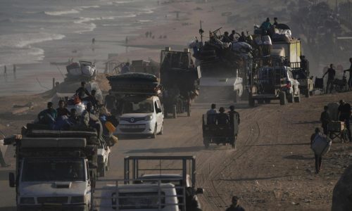 Israeli troops press forward into Gaza City as Palestinians flee