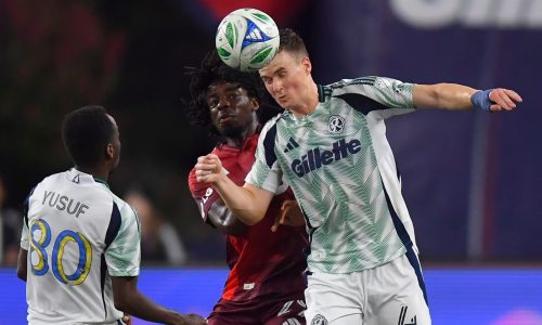 New England Revolution allow late goal, settle for tie