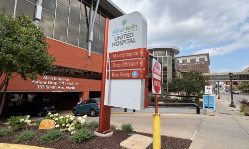 After shuttering pain center, Allina’s United Hospital to close infusion center Friday