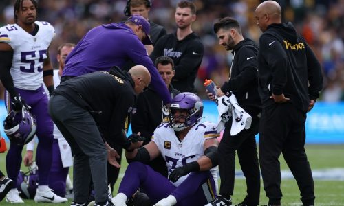Vikings right tackle Brian O’Neill has sprained MCL