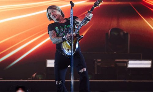 Concert review: Keith Urban scores a jackpot at St. Paul’s Grand Casino Arena