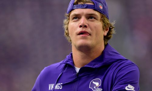 J.J. McCarthy out of walking boot; Vikings won’t place him on IR