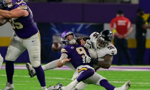 J.J. McCarthy struggles, Vikings fall to Falcons