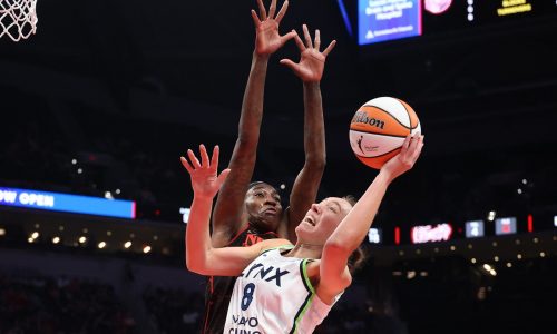 Top-seed Lynx stumble in playoff tune-up in Indiana