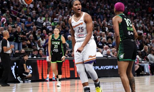 Lynx blow 20-point second-half lead as Mercury tie semifinals in OT