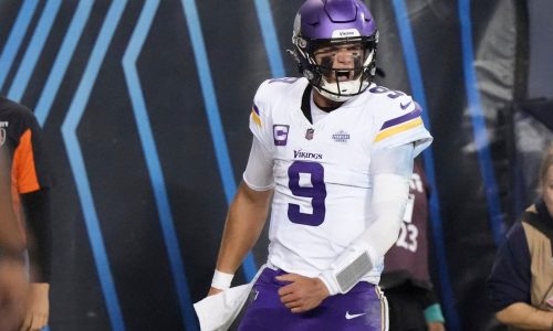 Vikings vs. Falcons game picks: Another young quarterback clash