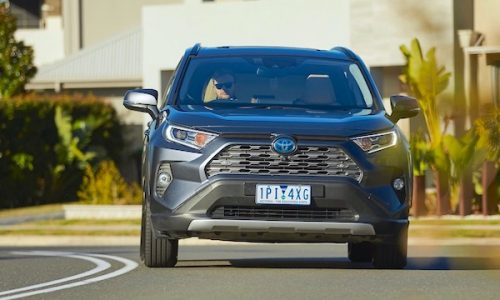 New Zealand August 2025: Rentals push Toyota RAV4 to first place YTD