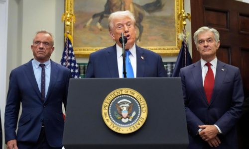 WATCH LIVE: Trump promotes unproven ties between Tylenol, vaccines and autism without new evidence