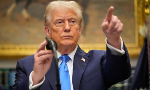 Dr. Trump? The president reprises his COVID era, this time sharing unproven medical advice on autism