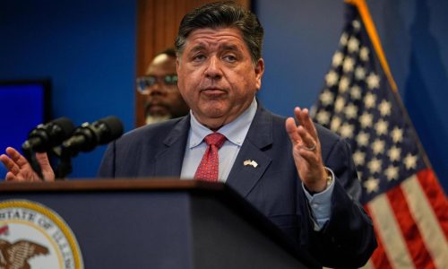 Chicago prepares for an influx of National Guard troops and immigration agents