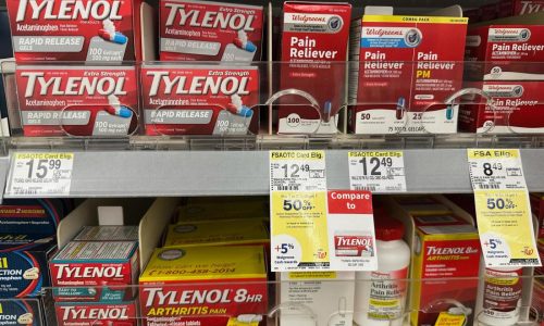 Trump’s Tylenol and vaccine warnings leave some pregnant women concerned, others angry