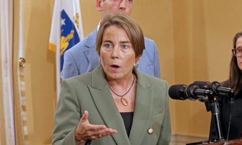 Bay State agencies told to come up with shutdown plans by Tuesday