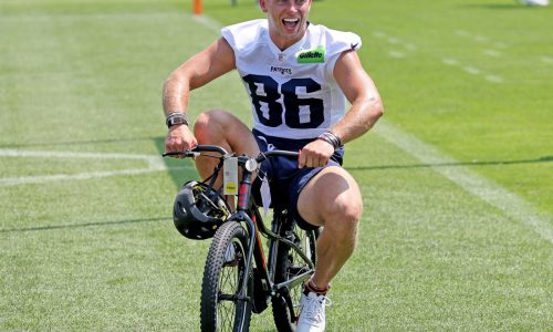 New Patriots: Get to know rookie Efton Chism better on and off the field