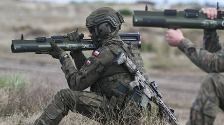 Ukraine conflict fuels ‘gold rush’ for Western weapons makers – NYT