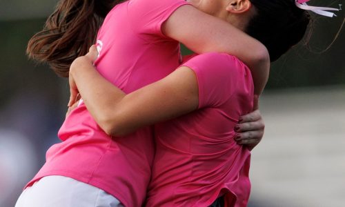 Melrose and Arlington play to Middlesex League girls soccer tie