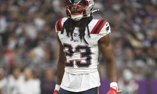 Sources: Patriots trading S Kyle Dugger to one-time AFC rival in pick-swap deal